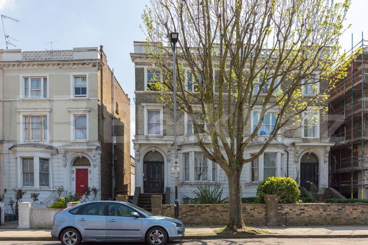 Impressive 3 bedroom perfect for 3 sharers with large kitchen diner Hilldrop Road, Tufnell Park